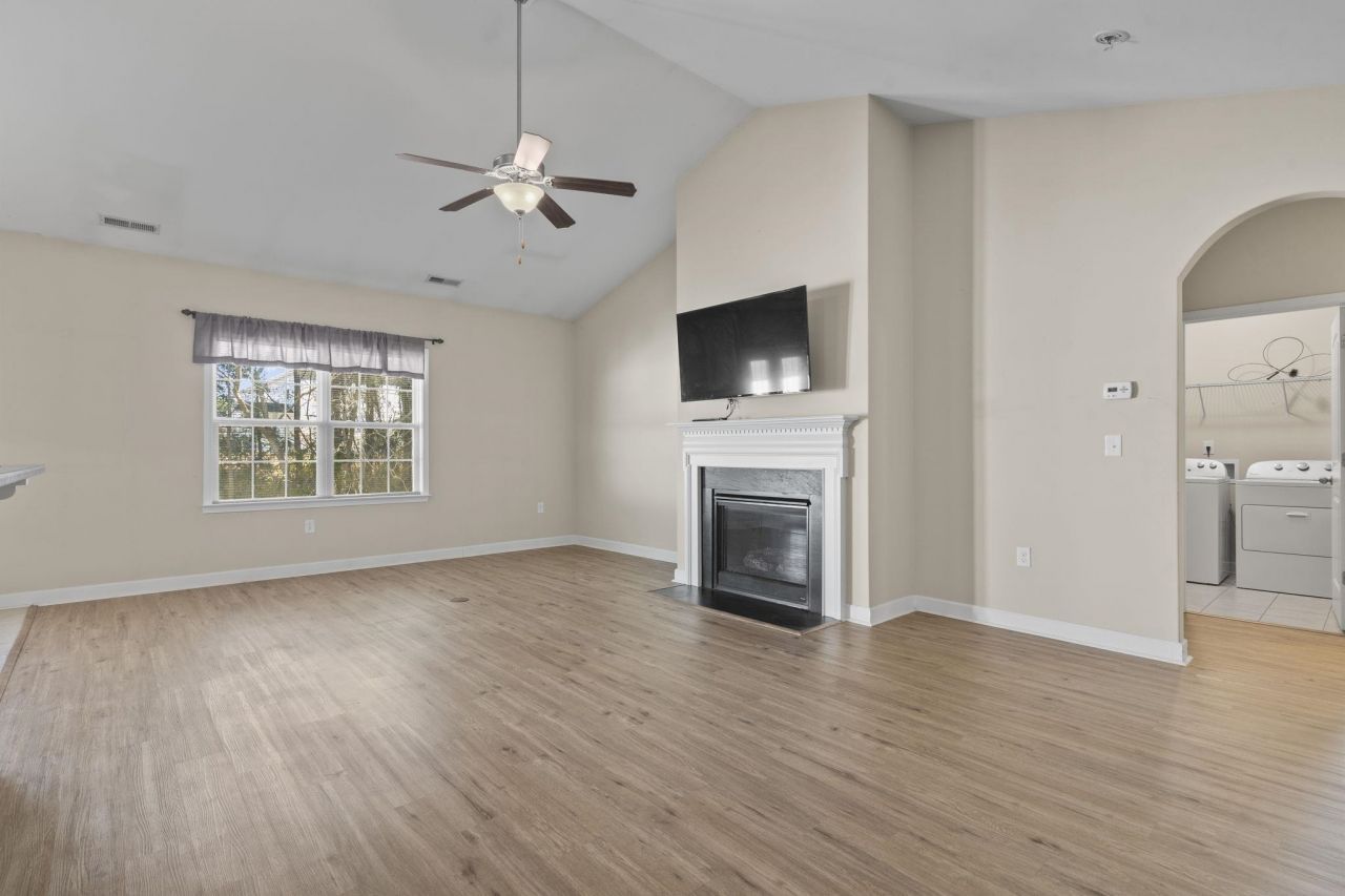 101 Kettering Way Photo 16