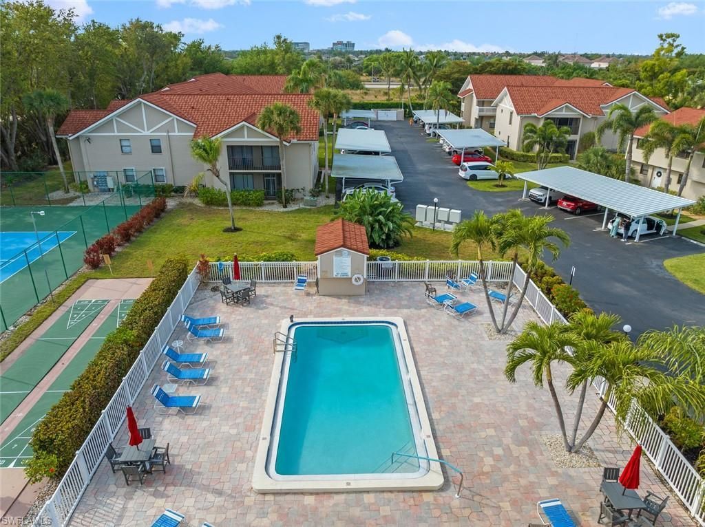 9623 Eaton Gardens Ln, Unit 105, Fort Myers, FL 33919 Photo