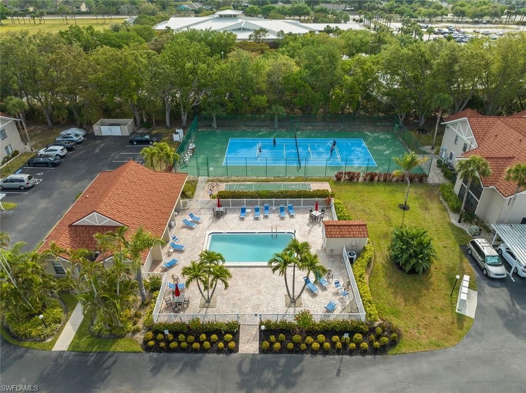 9623 Eaton Gardens Ln, Unit 105, Fort Myers, FL 33919 Photo
