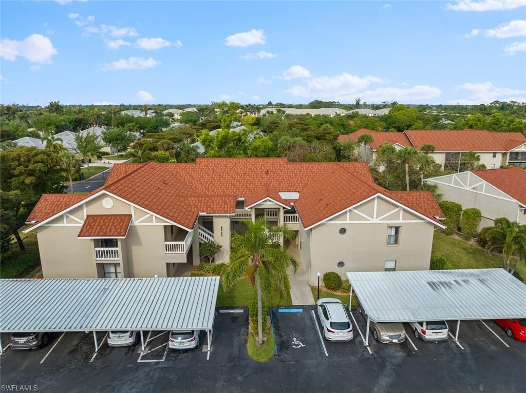 9623 Eaton Gardens Ln, Unit 105, Fort Myers, FL 33919 Photo