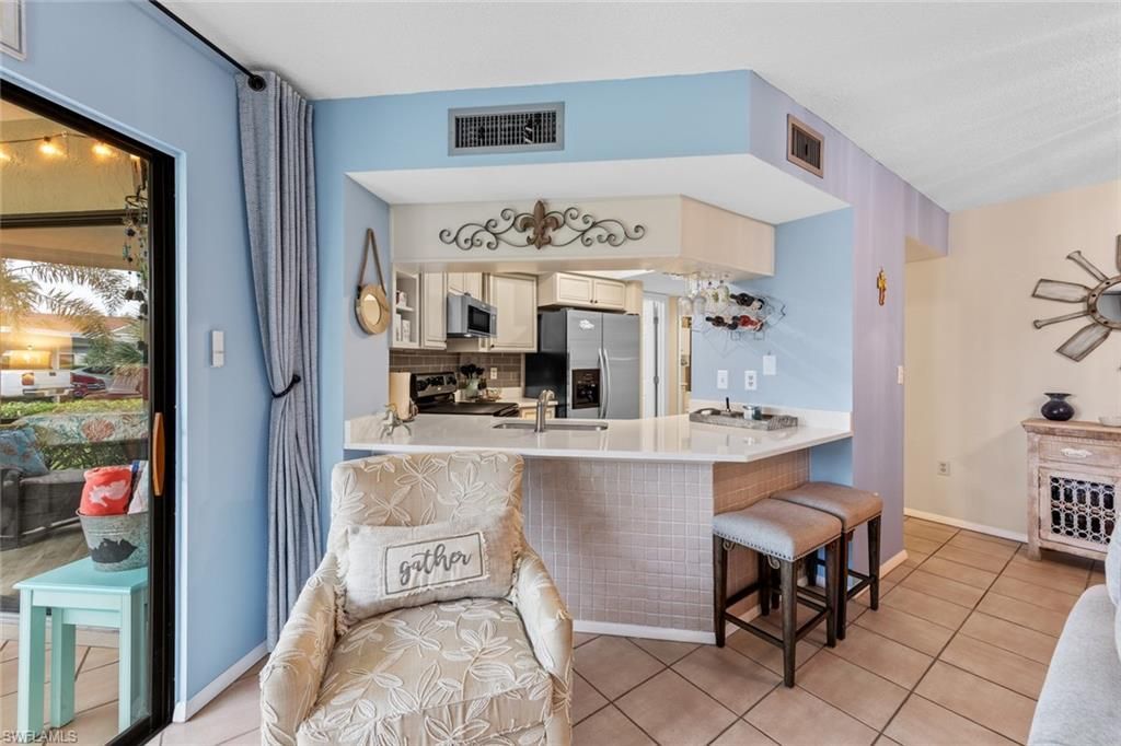 9623 Eaton Gardens Ln, Unit 105, Fort Myers, FL 33919 Photo