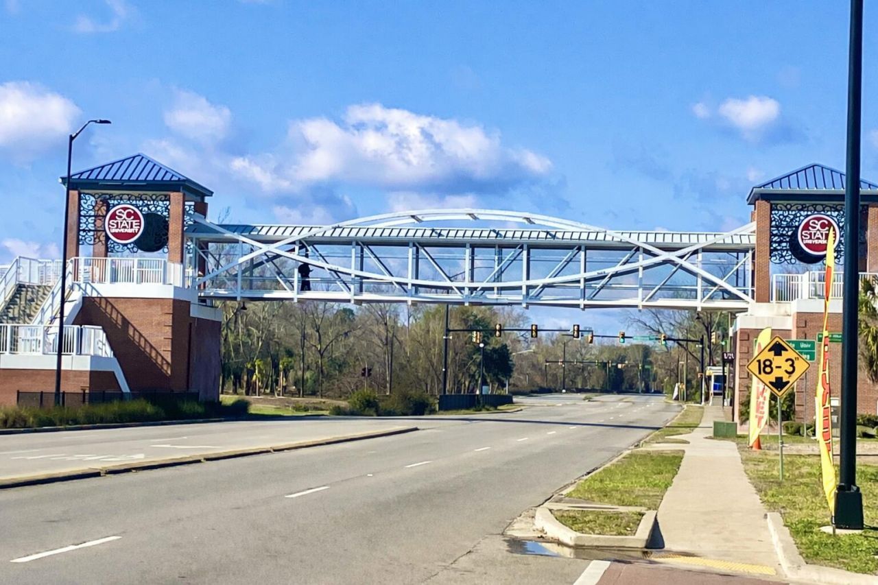 2491 Russell Street Photo 12