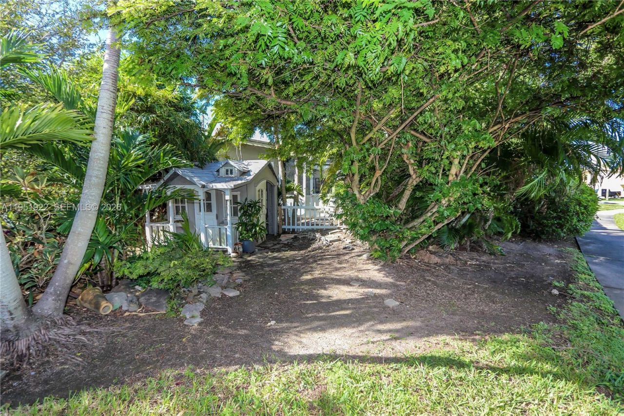 910 N 14th Ct, Hollywood, FL 33020 Photo