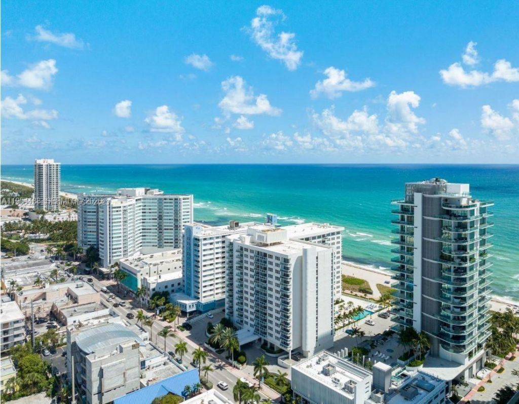 6917 Collins Ave, Unit 1206, Miami Beach, FL 33141 Photo
