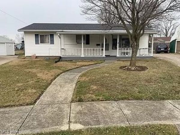 140 Crystal Court, Bellevue, OH 44811