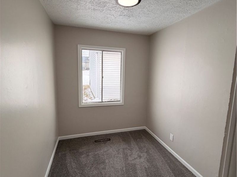 140 Crystal Court, Bellevue, OH 44811 Photo 15