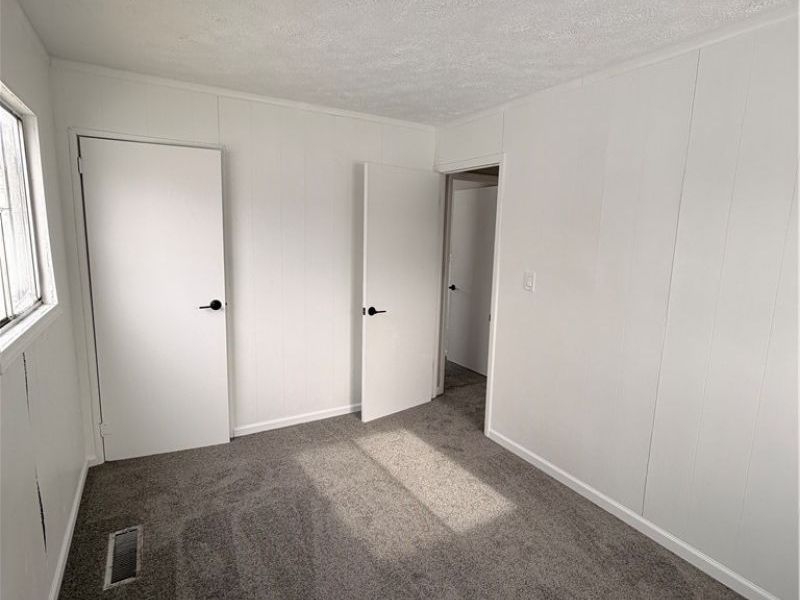 140 Crystal Court, Bellevue, OH 44811 Photo 20