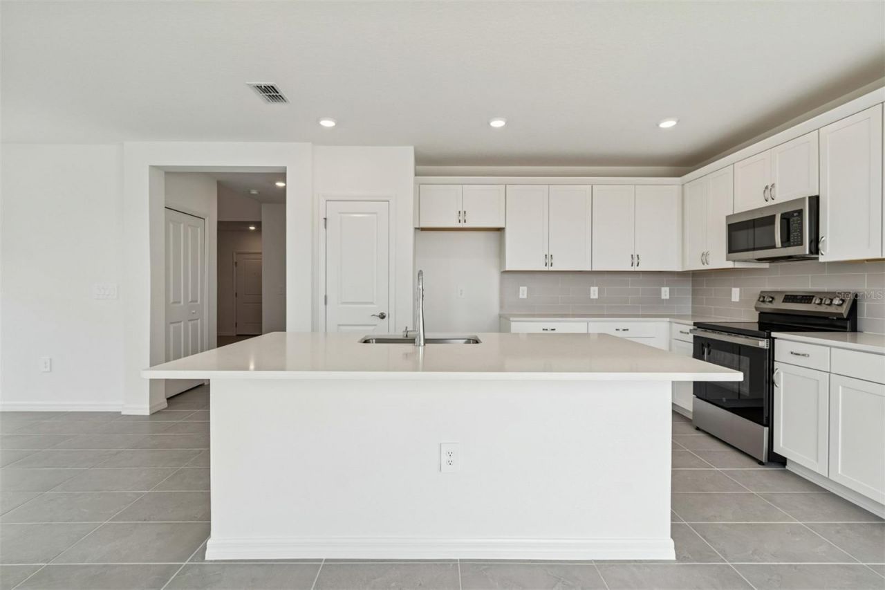 4311 Outhaul Run, Palmetto, FL 34221 Photo