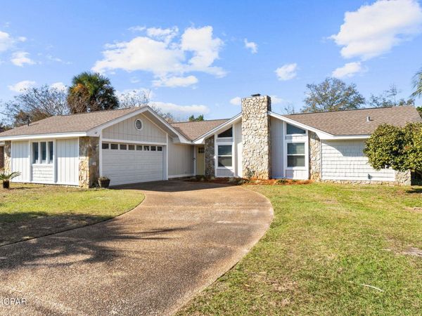 3007 Longwood Circle, Panama City, FL 32405