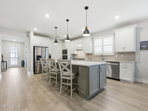 11260 TOWN VIEW Drive, Jacksonville, FL 32256