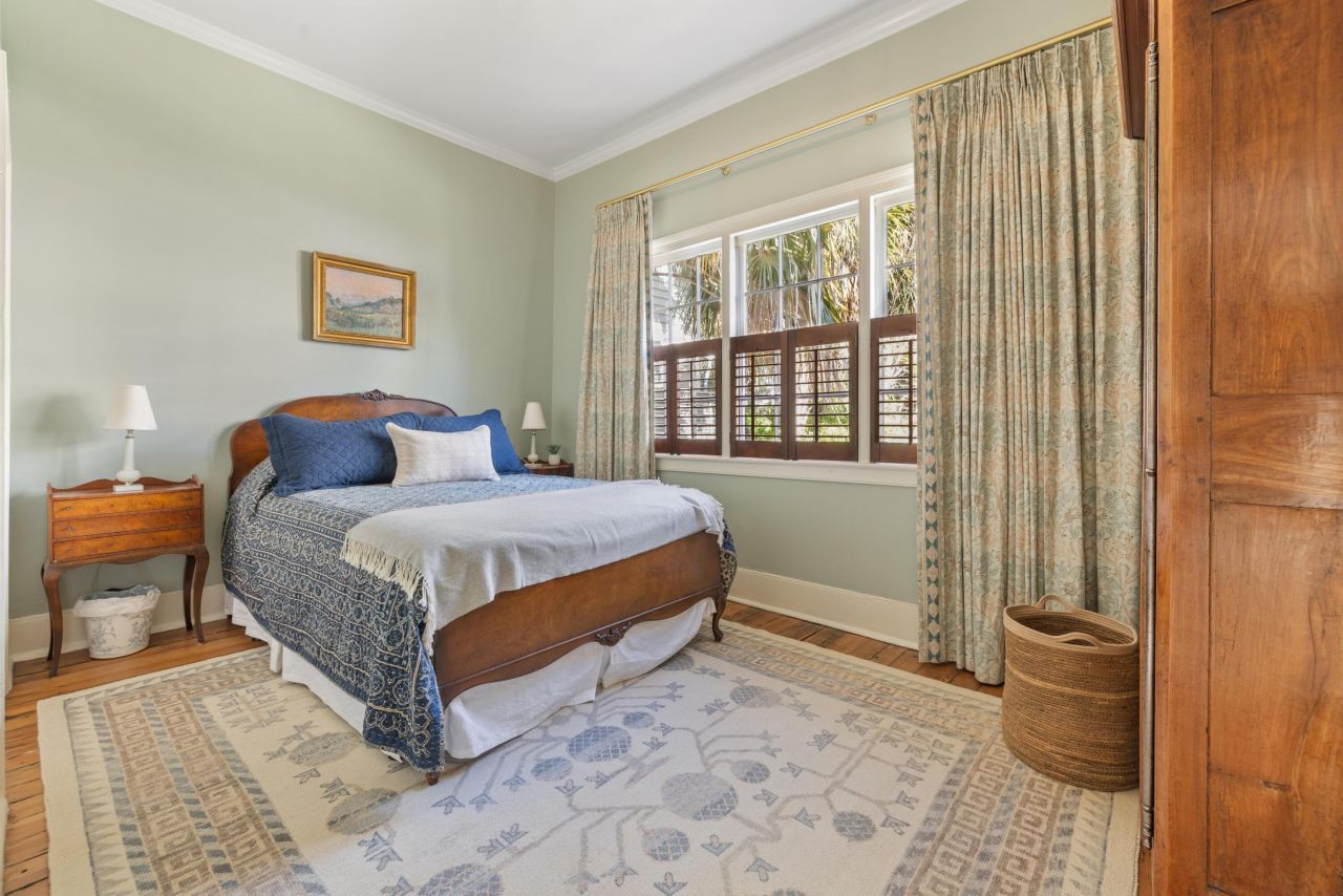 46 Church Street Photo 17