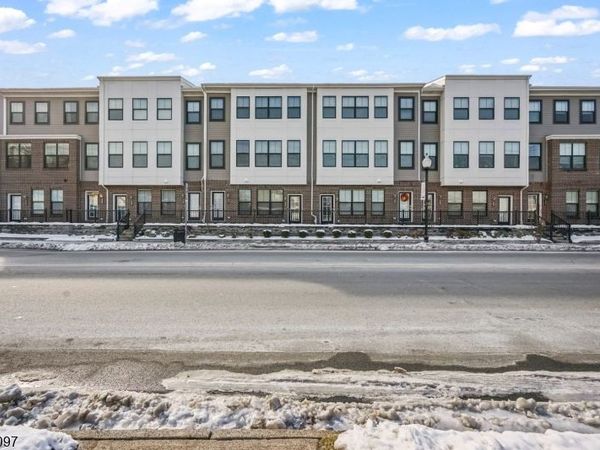 353 Main St, Little Falls, NJ 07424