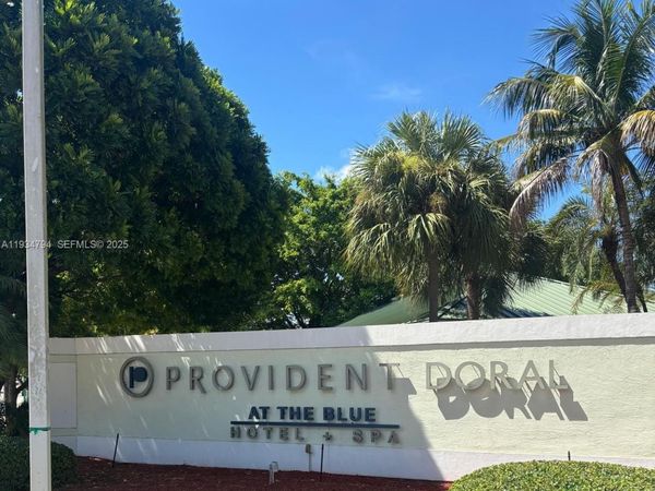 5300 NW 87th Ave, Unit 913, Doral, FL 33178