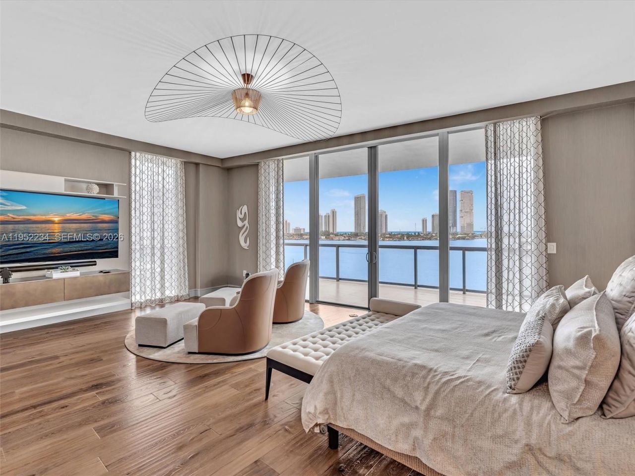 3300 NE 188th St, Unit 718, Aventura, FL 33180 Photo