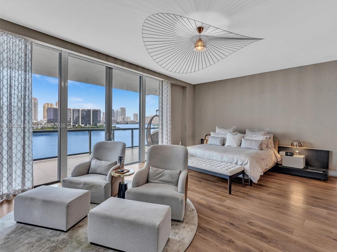 3300 NE 188th St, Unit 718, Aventura, FL 33180 Photo