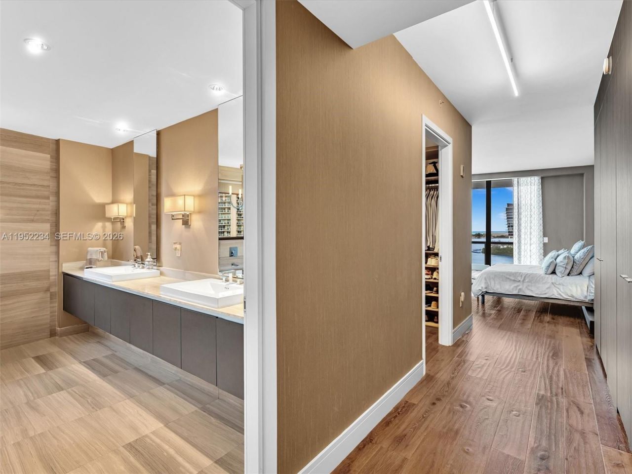 3300 NE 188th St, Unit 718, Aventura, FL 33180 Photo