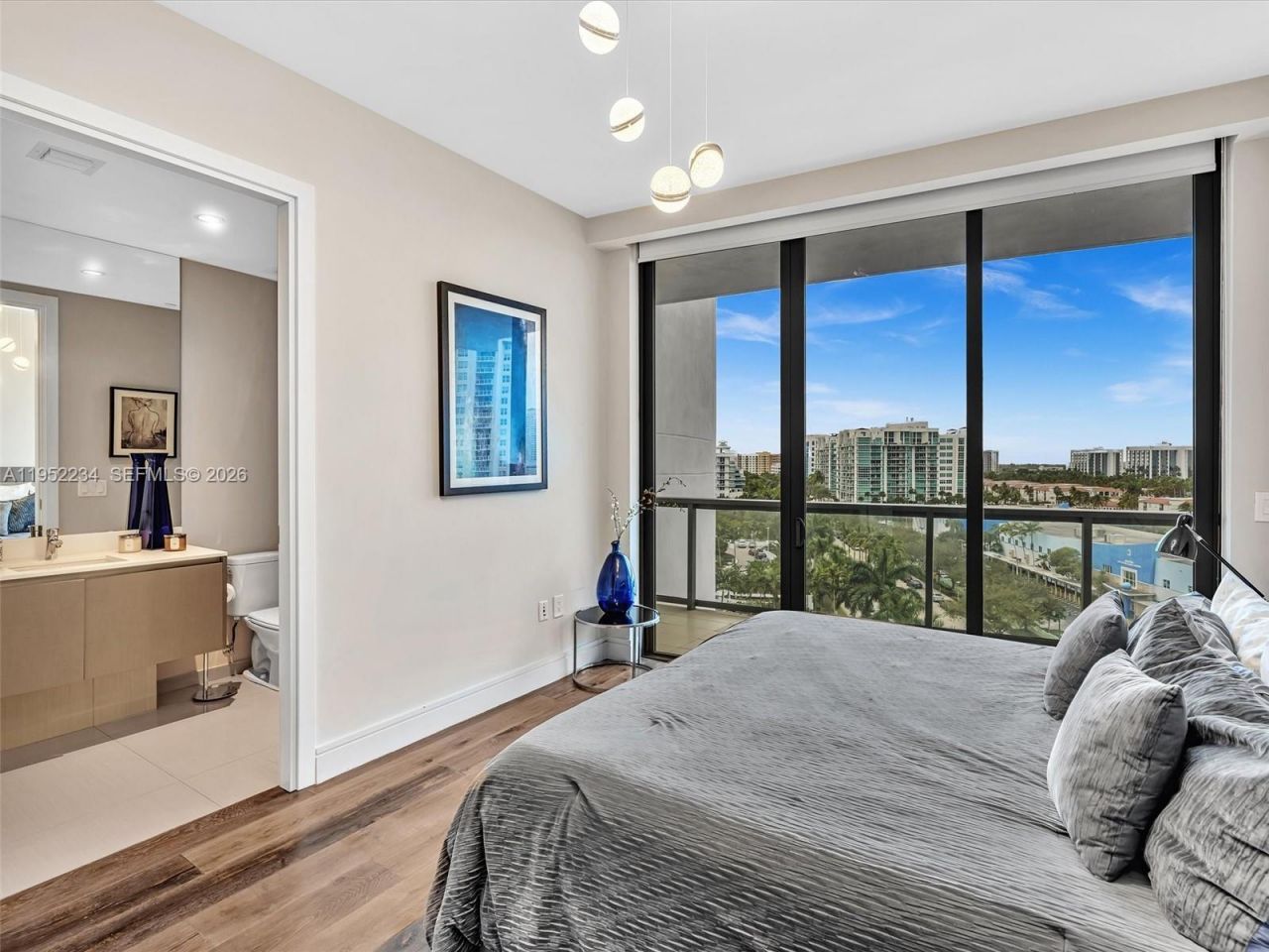 3300 NE 188th St, Unit 718, Aventura, FL 33180 Photo