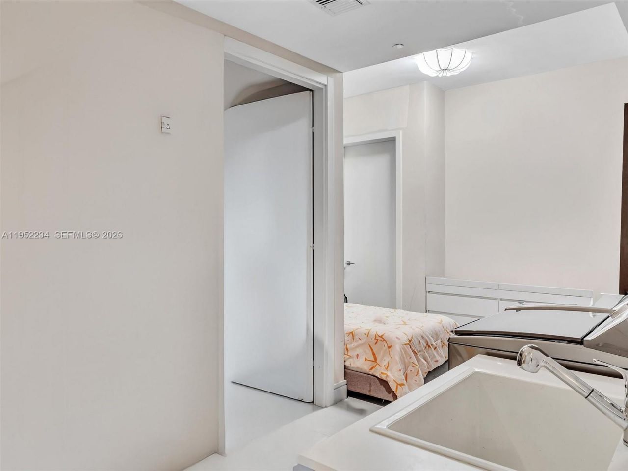 3300 NE 188th St, Unit 718, Aventura, FL 33180 Photo