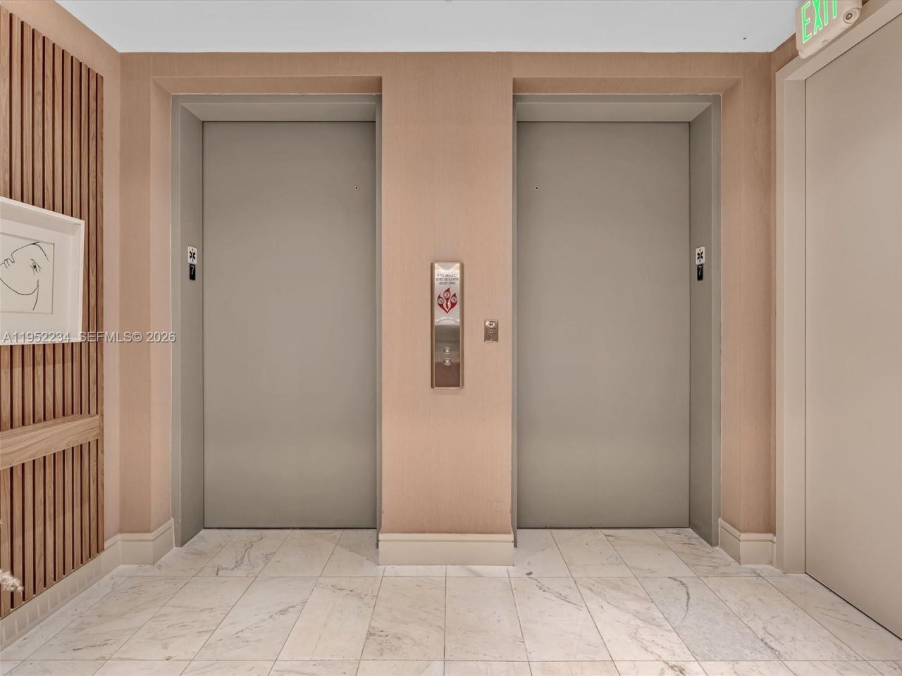 3300 NE 188th St, Unit 718, Aventura, FL 33180 Photo