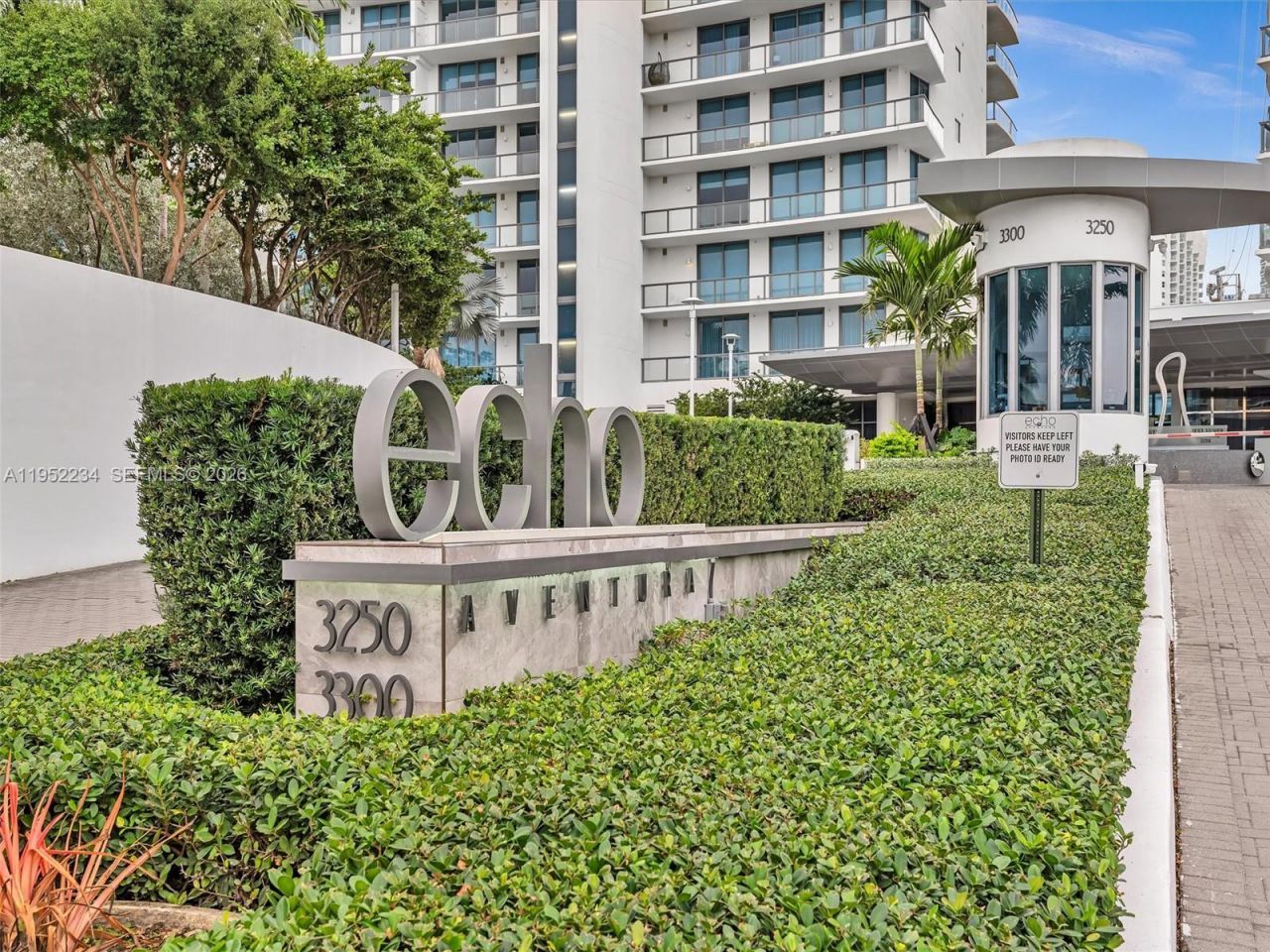 3300 NE 188th St, Unit 718, Aventura, FL 33180 Photo