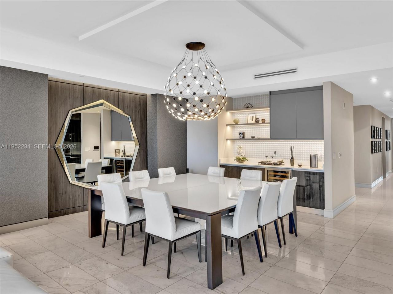 3300 NE 188th St, Unit 718, Aventura, FL 33180 Photo