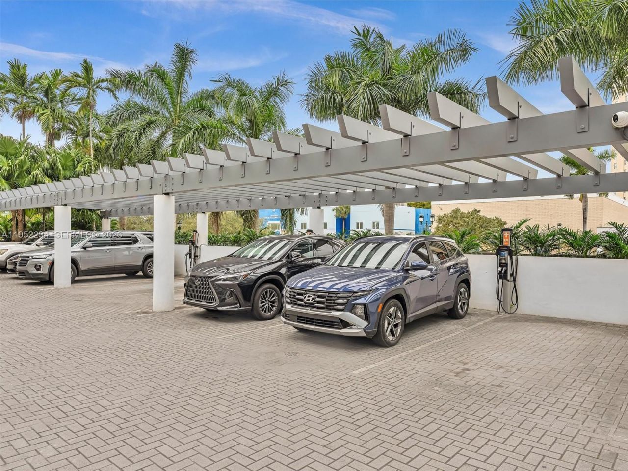 3300 NE 188th St, Unit 718, Aventura, FL 33180 Photo