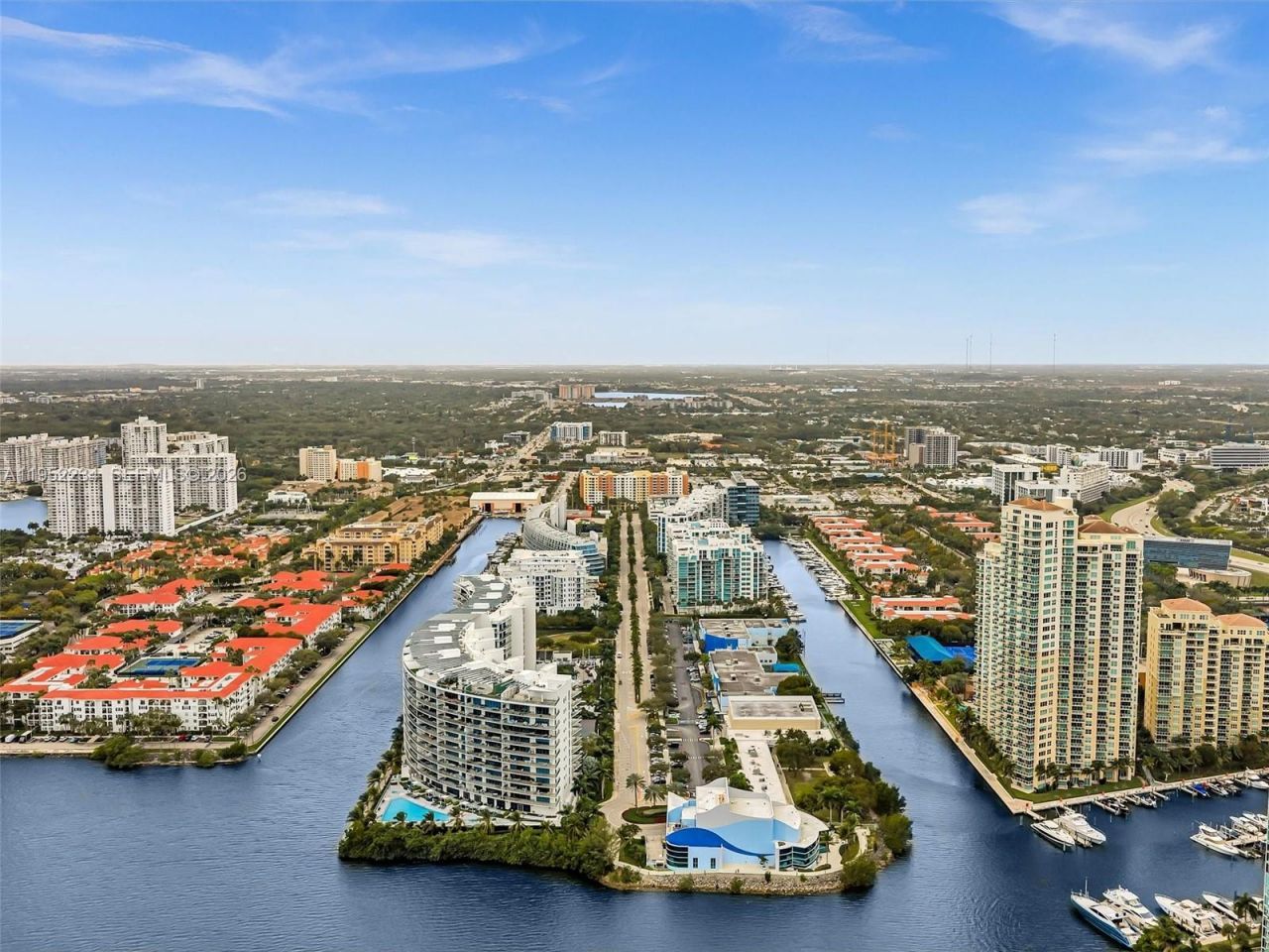 3300 NE 188th St, Unit 718, Aventura, FL 33180 Photo