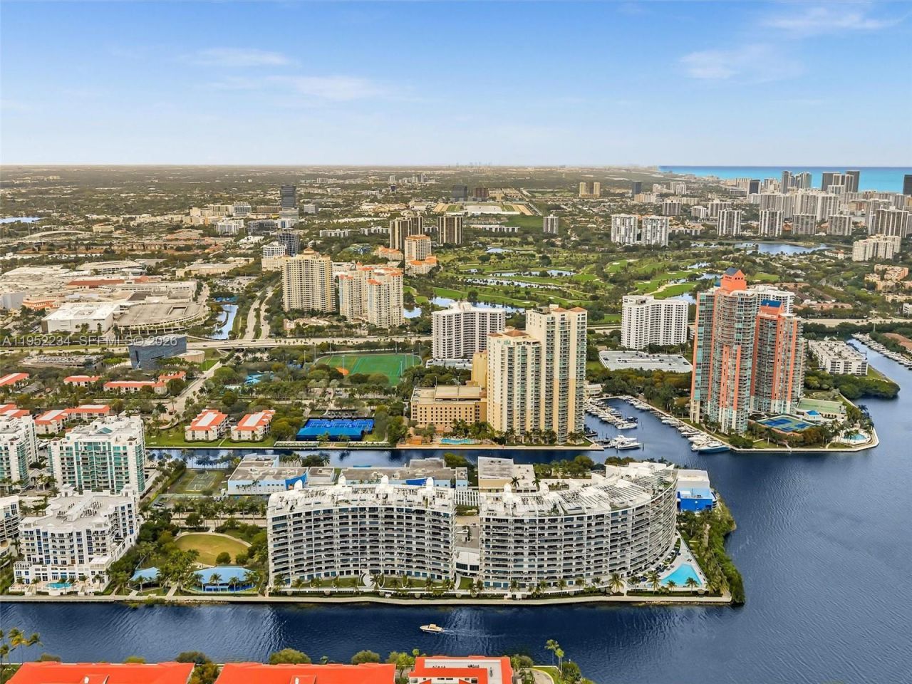 3300 NE 188th St, Unit 718, Aventura, FL 33180 Photo