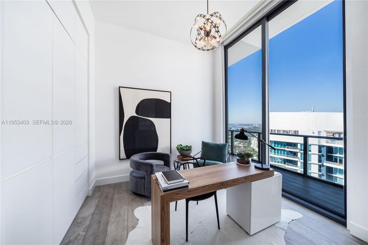 1300 S Miami Ave, Unit UPH4, Miami, FL 33130 Photo