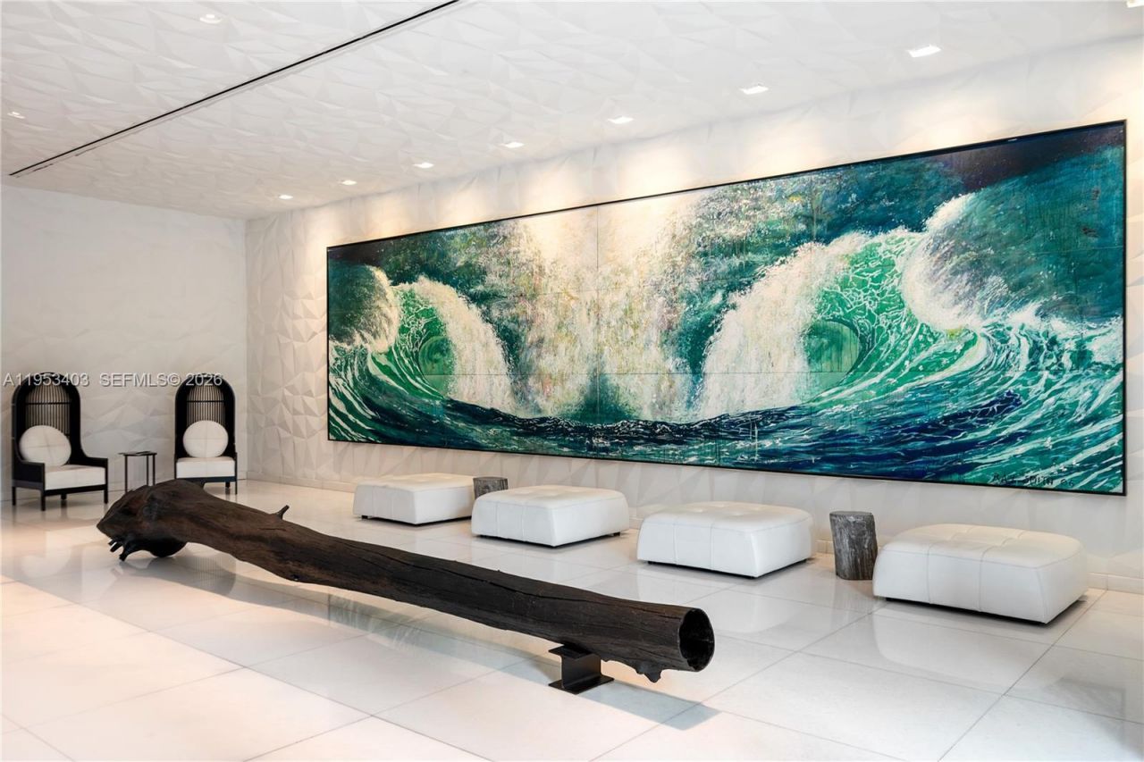 1300 S Miami Ave, Unit UPH4, Miami, FL 33130 Photo