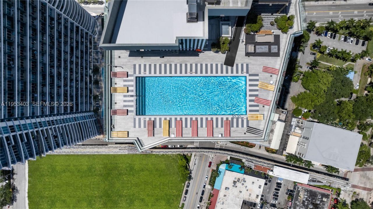 1300 S Miami Ave, Unit UPH4, Miami, FL 33130 Photo