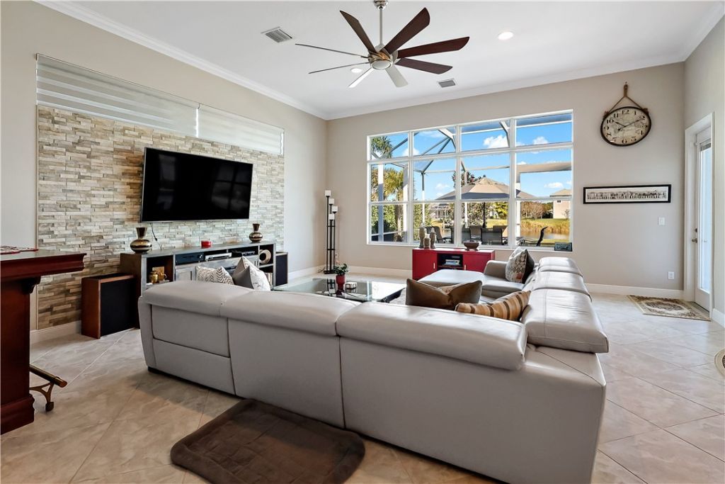 607 Yearling Trail, Sebastian, FL 32958 Photo