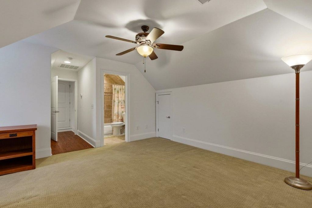 211 Chamberlin Rd. Photo 27