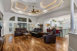 211 Chamberlin Rd. photo 4