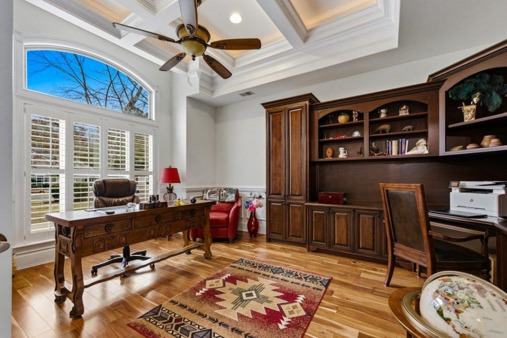 211 Chamberlin Rd. Photo 7