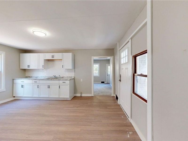 7815 Eve Avenue, Cleveland, OH 44102 Photo 12