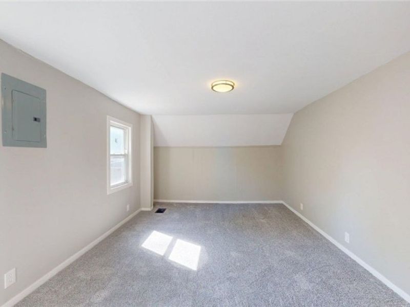 7815 Eve Avenue, Cleveland, OH 44102 Photo 31