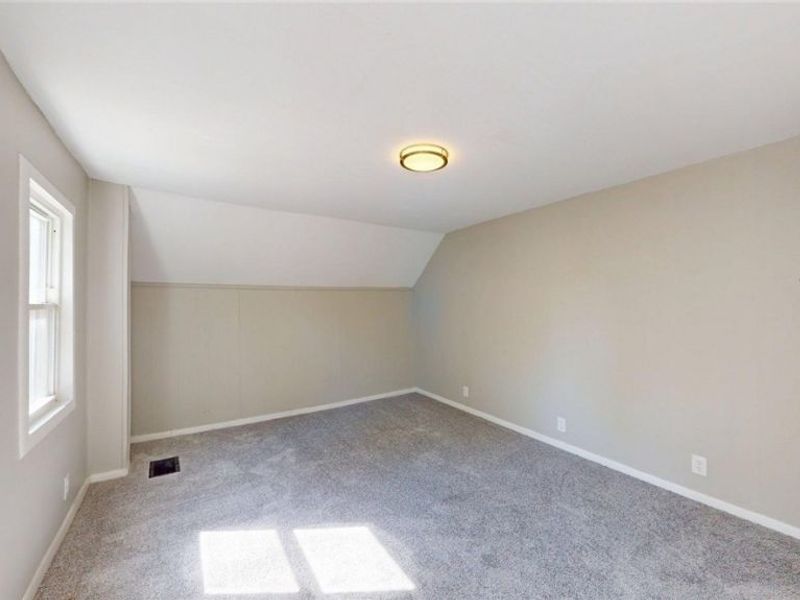 7815 Eve Avenue, Cleveland, OH 44102 Photo 34