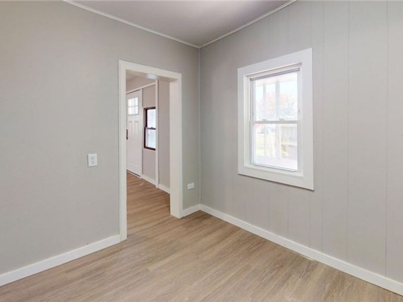 7815 Eve Avenue, Cleveland, OH 44102 Photo 37