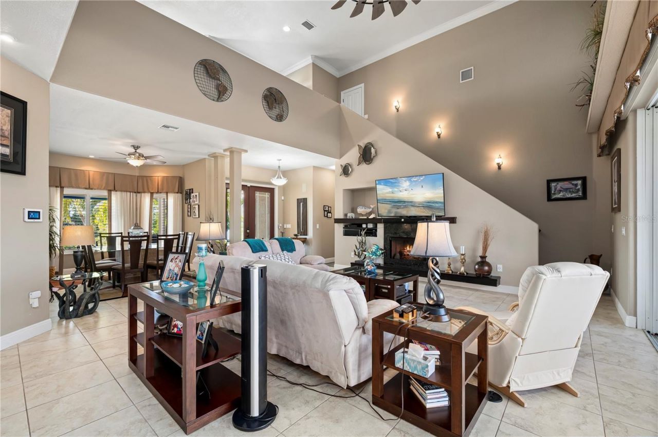 48 Colony Point Drive, Punta Gorda, FL 33950 Photo