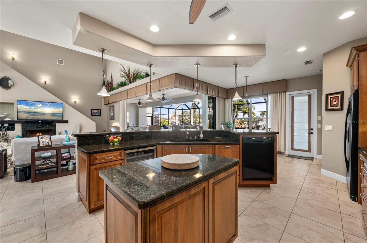 48 Colony Point Drive, Punta Gorda, FL 33950 Photo