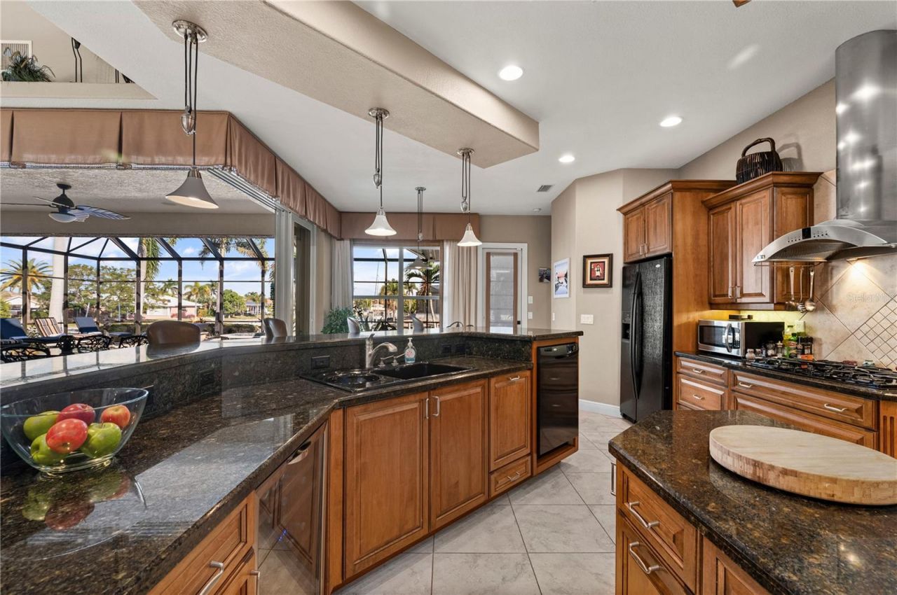 48 Colony Point Drive, Punta Gorda, FL 33950 Photo