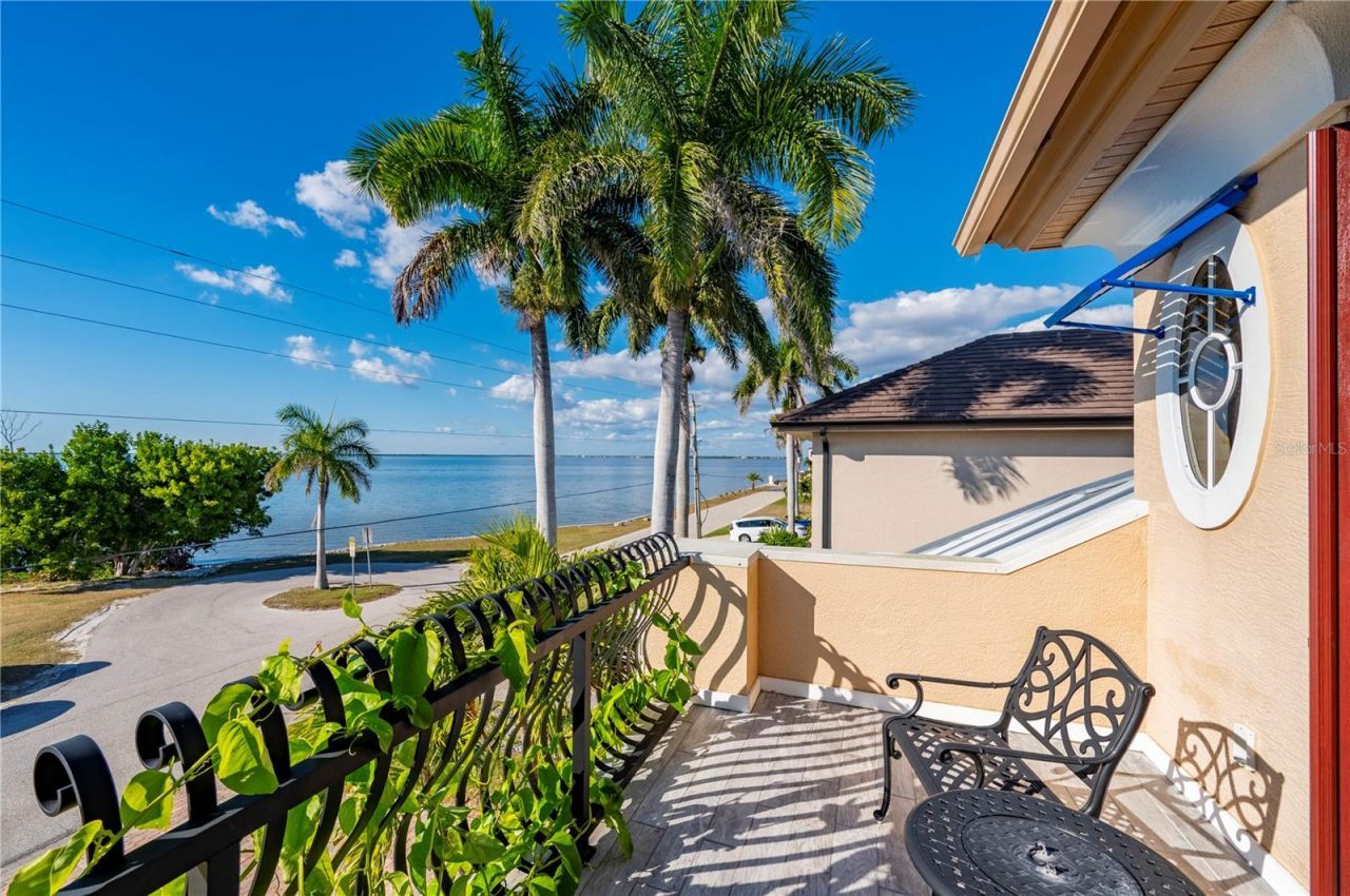 48 Colony Point Drive, Punta Gorda, FL 33950 Photo