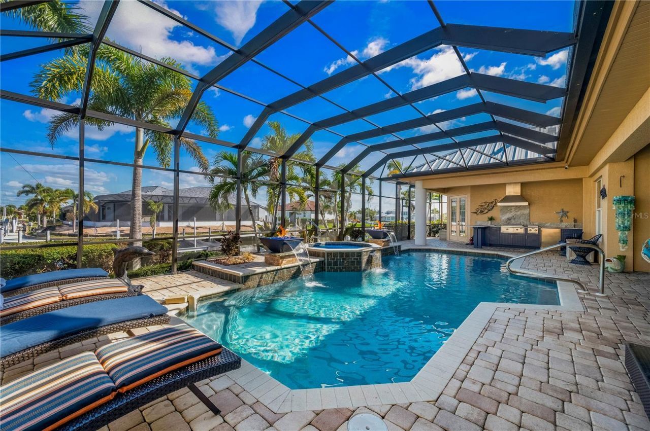 48 Colony Point Drive, Punta Gorda, FL 33950 Photo