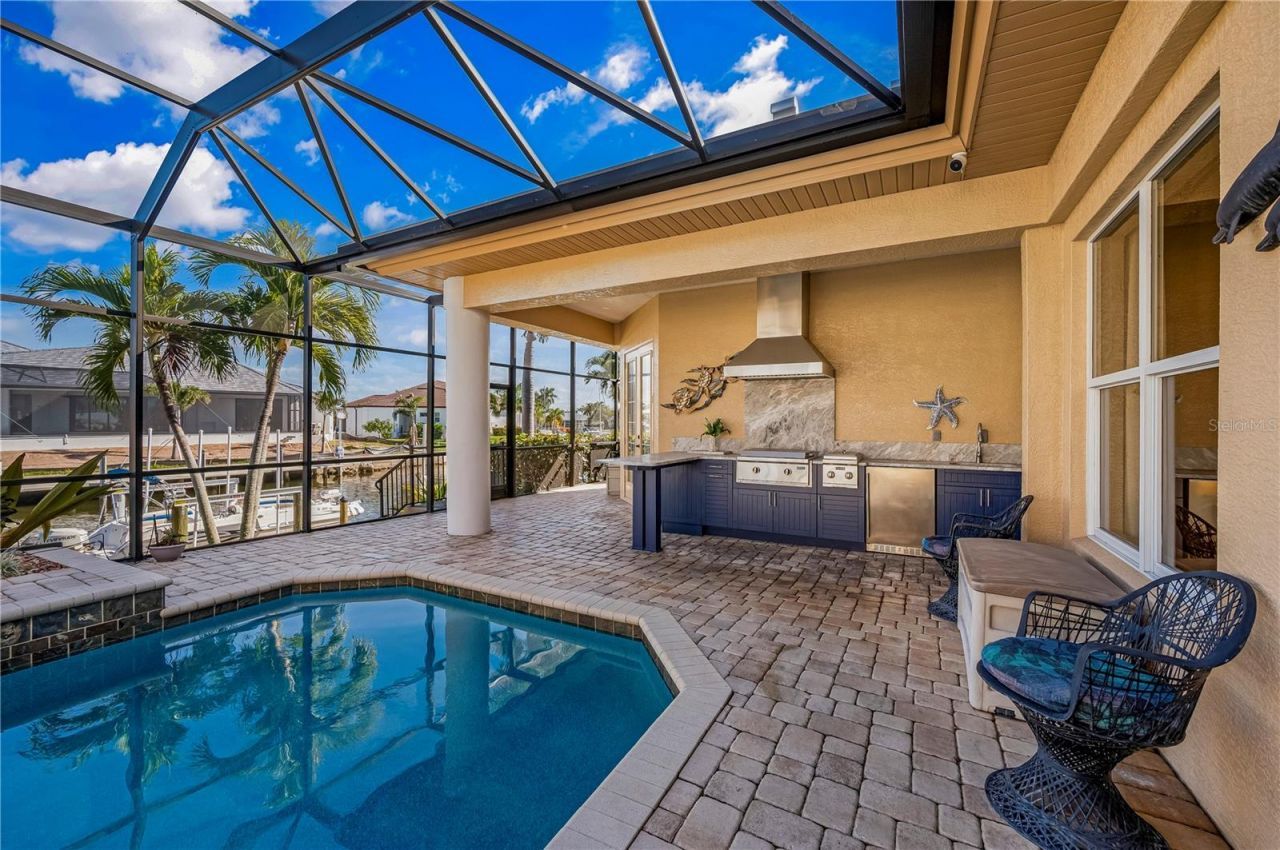 48 Colony Point Drive, Punta Gorda, FL 33950 Photo