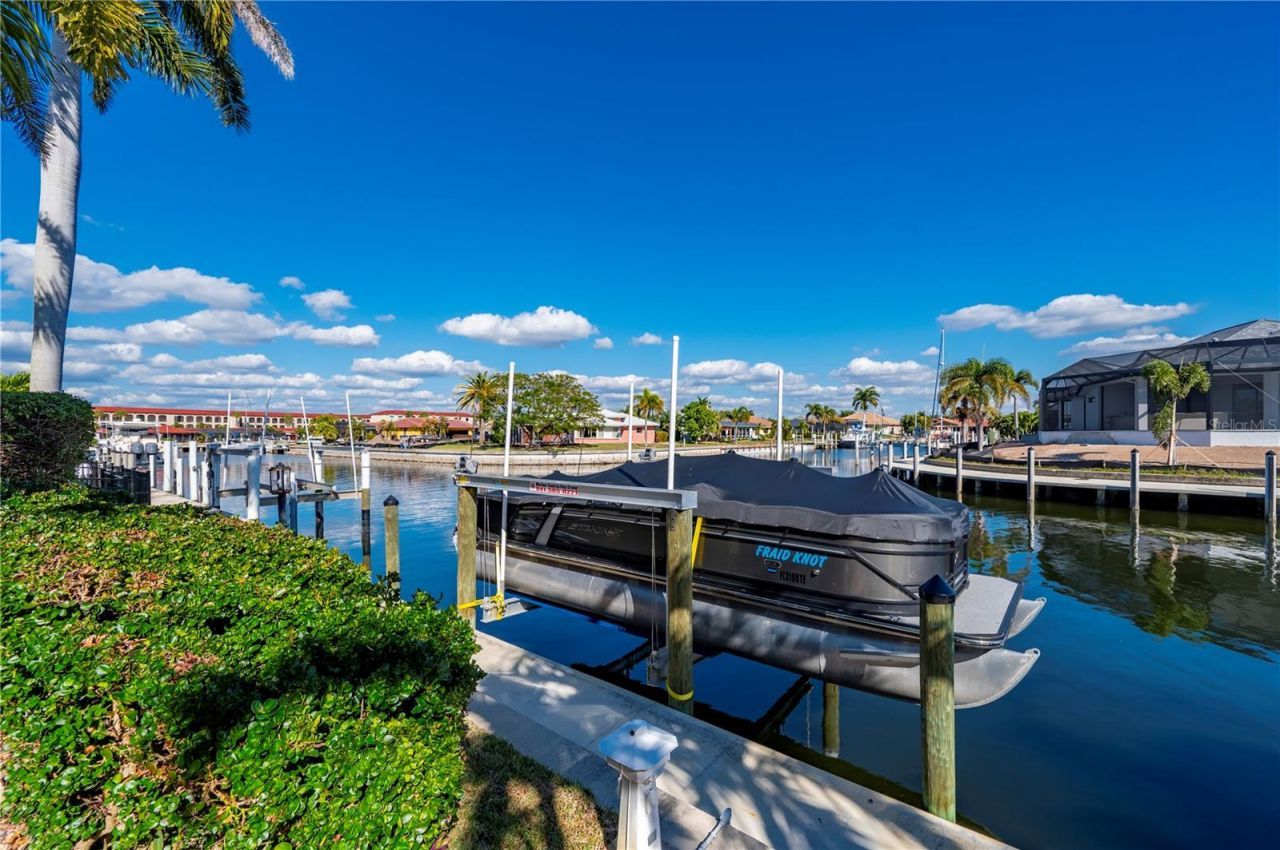 48 Colony Point Drive, Punta Gorda, FL 33950 Photo