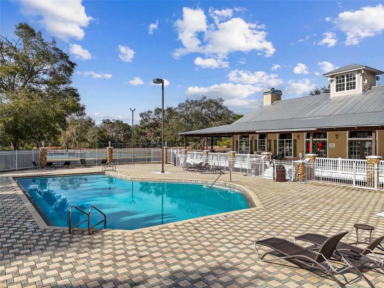 9092 Maryann Drive, Fanning Springs, FL 32693 Photo