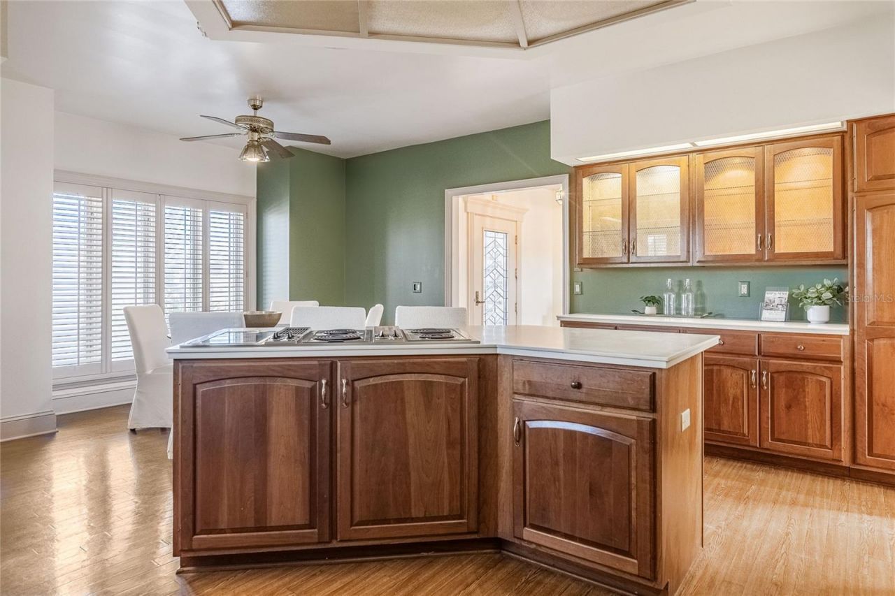 555 Lake Hollingsworth Drive, Lakeland, FL 33803 Photo