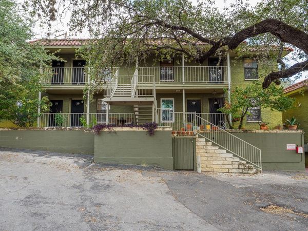 2302 East Side DR, Unit 28, Austin, TX 78704