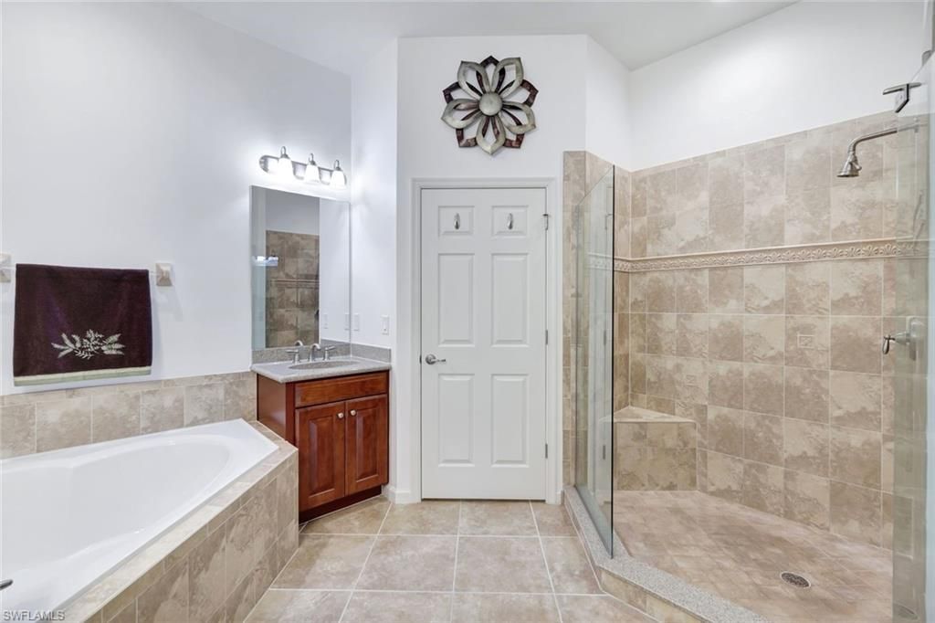 9508 Ironstone Ter, Unit 201, Naples, FL 34120 Photo
